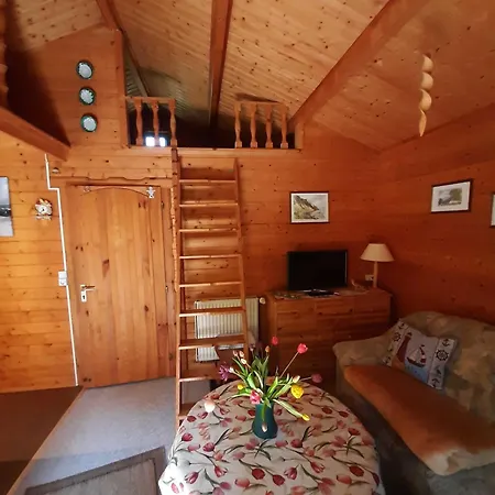 Lägenhet Blockhaus In - Fuer 2 Erwachsene Und 1 Kind Von 5 Bis 16 Jahre *