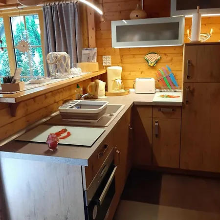 Lägenhet Blockhaus In - Fuer 2 Erwachsene Und 1 Kind Von 5 Bis 16 Jahre Baabe