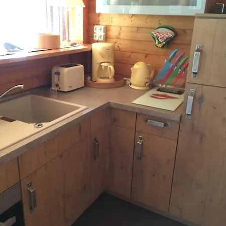 Blockhaus In - Fuer 2 Erwachsene Und 1 Kind Von 5 Bis 16 Jahre Lägenhet