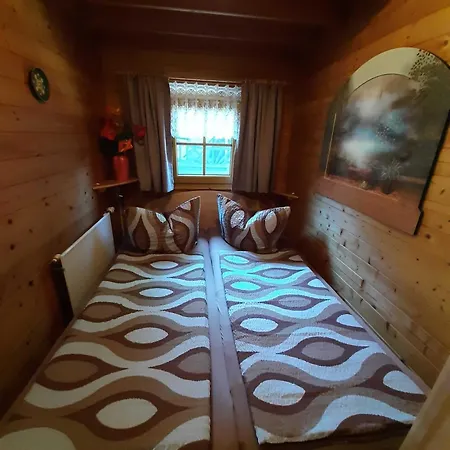 Lägenhet Blockhaus In - Fuer 2 Erwachsene Und 1 Kind Von 5 Bis 16 Jahre *