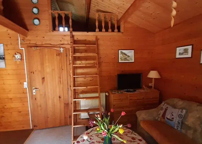 شقة Blockhaus In - Fuer 2 Erwachsene Und 1 Kind Von 5 Bis 16 Jahre *